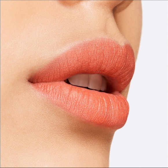 MAC Peachy New Year Satin Lipstick NIB - Picture 4 of 9